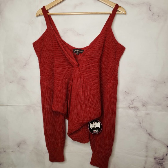 ALMOST FAMOUS red knit twisted cold shoulder pullover sweater 1X - Picture 1 of 12